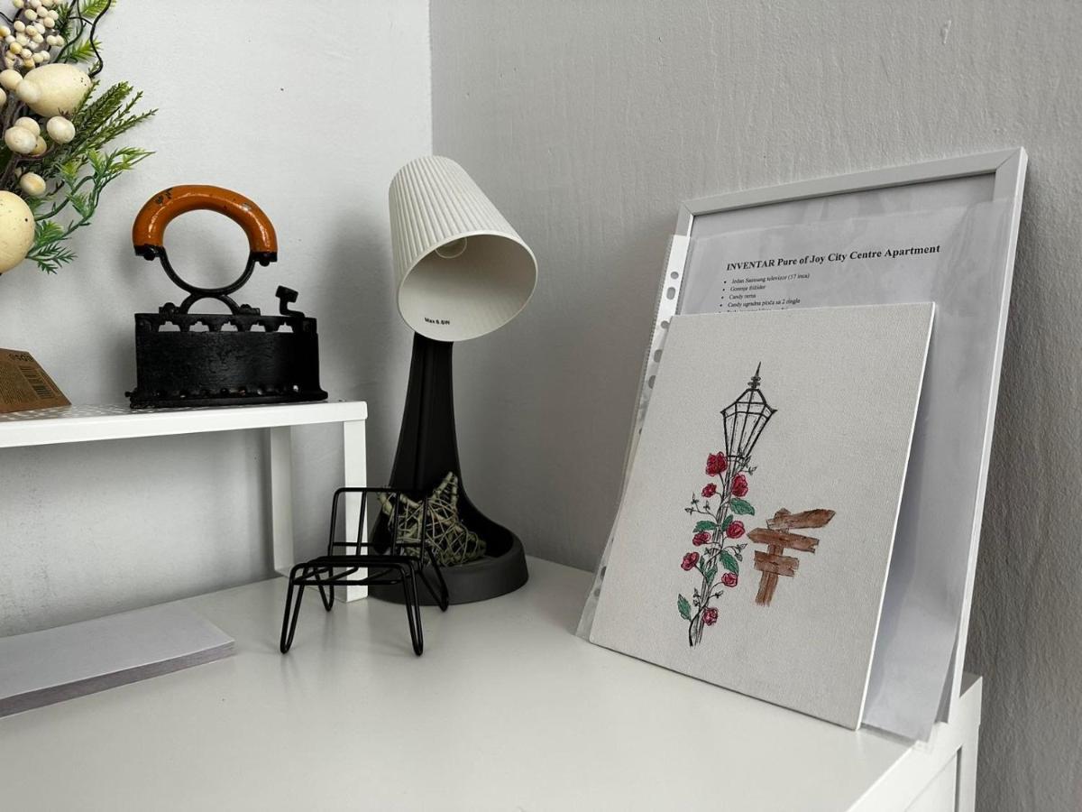 Pure Of Joy City Centre Apartment Subotica Esterno foto