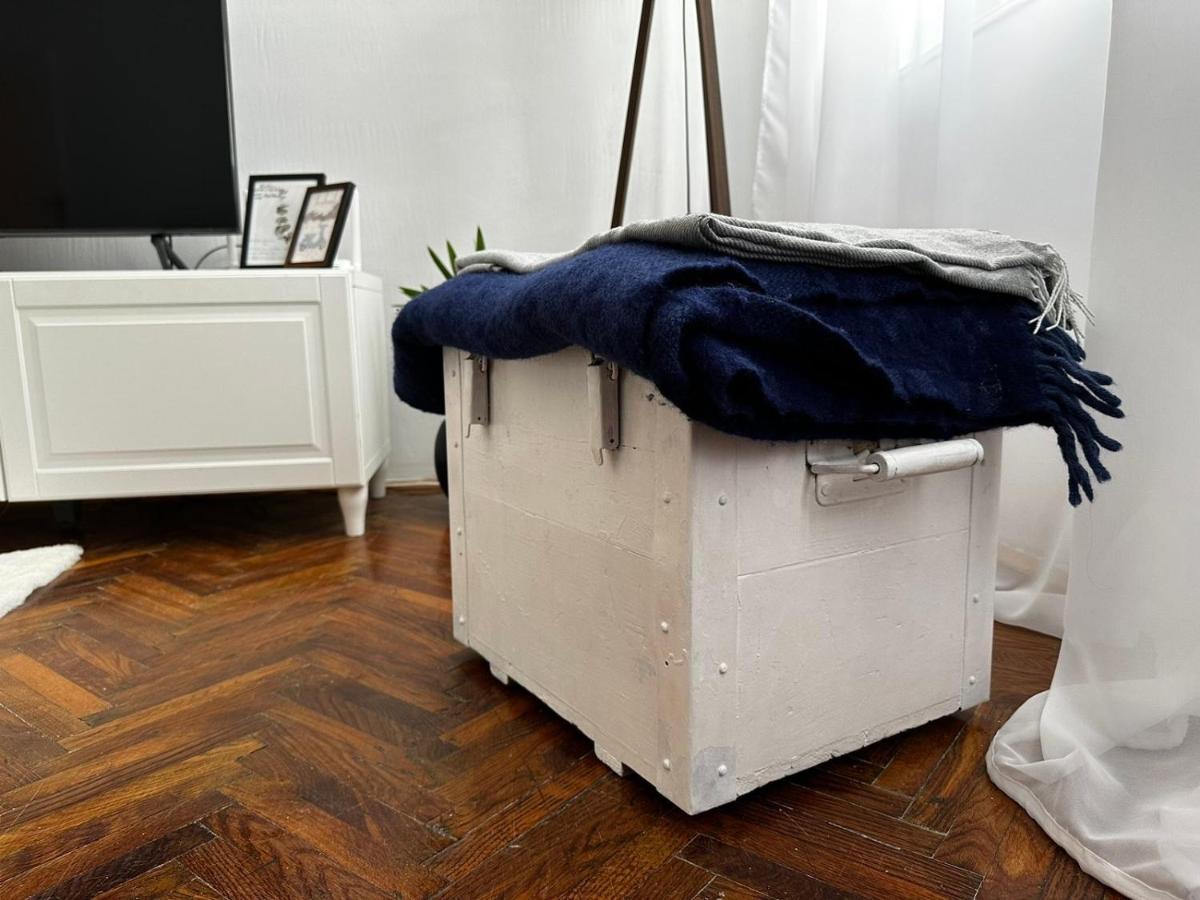 Pure Of Joy City Centre Apartment Subotica Esterno foto